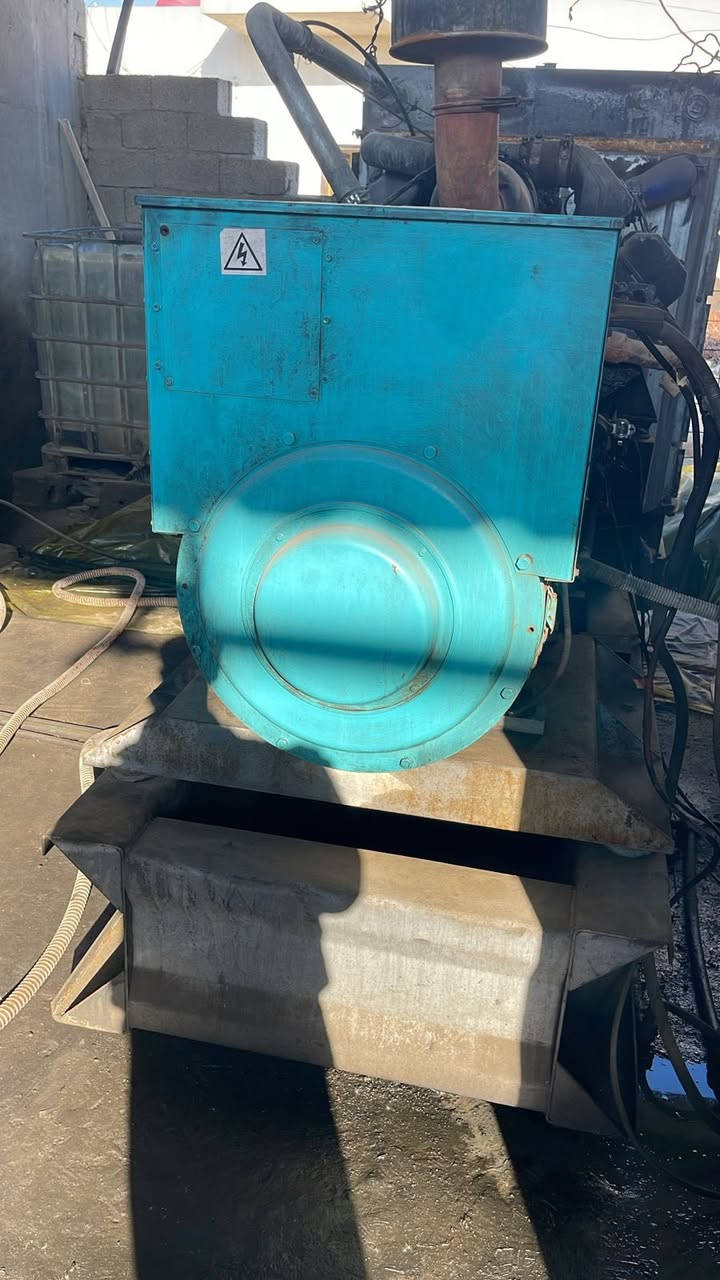 سلام عليكم سكانيه 0،15 مكينه مجفته كامل لاتنقيص ولا تبخير كرنك 10مصفر توليد 350 بلادي مولد خير من الله تجي تحمل وشوف مكان مولد بغداد دوره هوررجب 
رقم الهاتف ***********
السعر 72وبيه مجال
