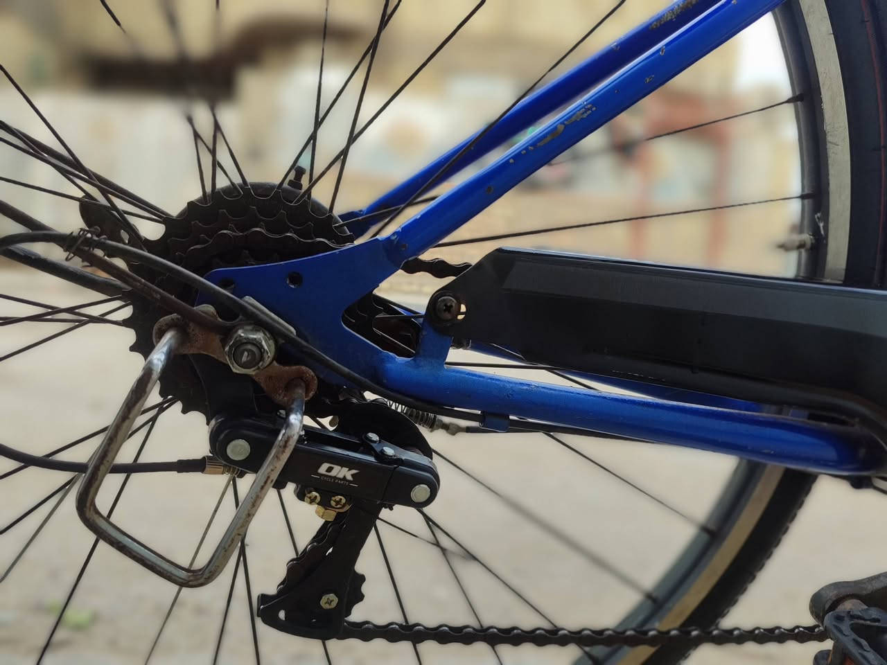 سلام عليكم بيسكل للبيع
بيسكل حاويه ياباني اصلي💯
بيسكل مختم 
كير سبع نمر
انضافه(100٪)
مكاني بغداد -البلديات (سعر خاص)
رقمي واتس أب ***********
