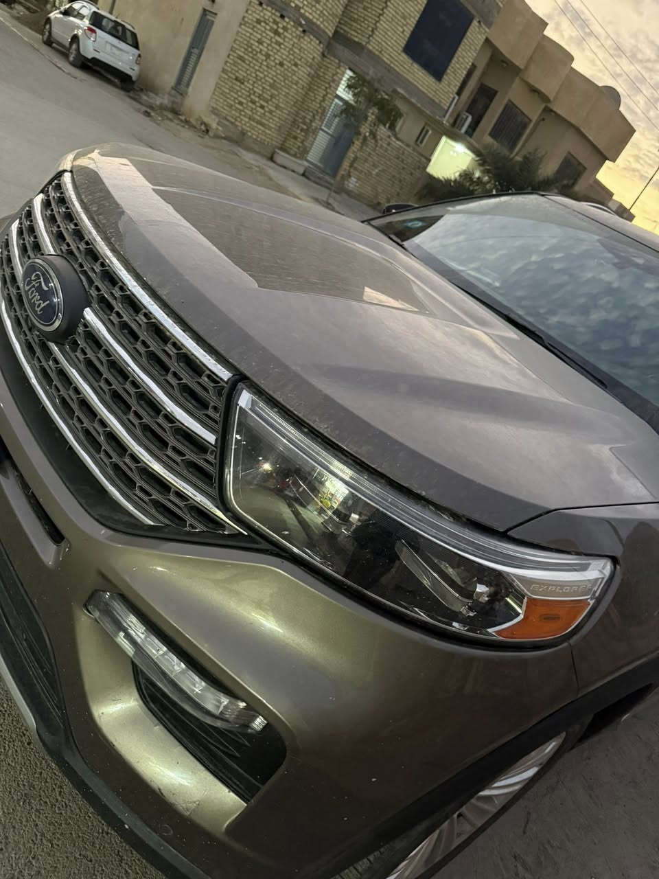 السلام عليكم فورد اكس بلور (كنك رانش) اعلى فئه مفوله للاخير متنعد مواصفاتها 6 سلندر توين تيربو موديل 21 ماشيه 53 الف كيلو رقم بغداد مكاني الكوت *********** سعر 34 الف دولار
