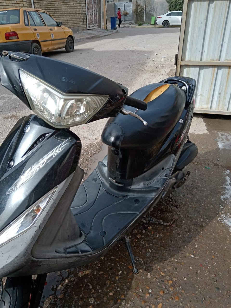 دراجه اللببع سيام كوري
كاملة بس سلف عاطل ( *********** ))))))) 
السعر ( 350)))) بيها مجال الشىراي
