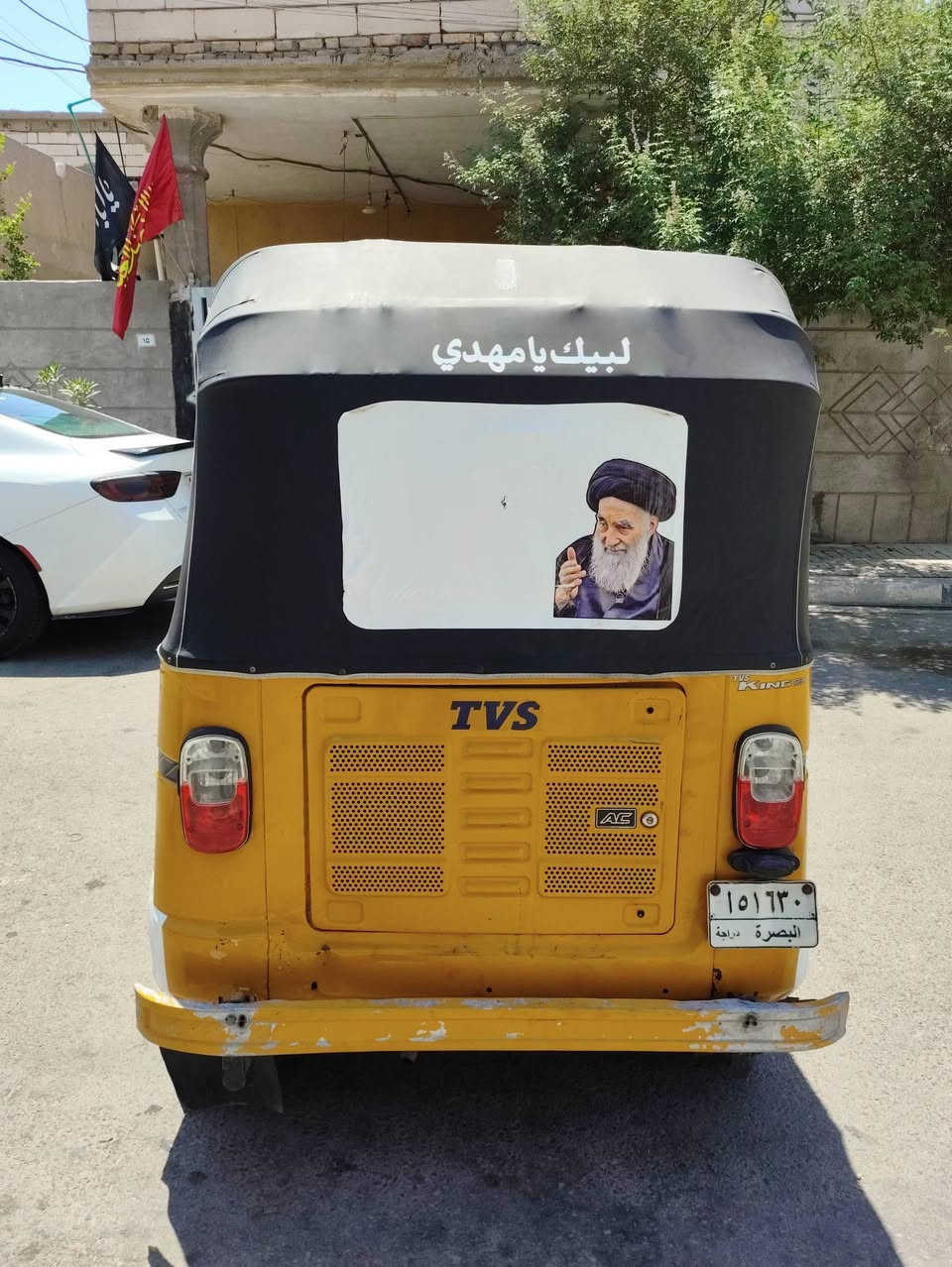 سلام عليكم  TVS 2021للبيع تكتك عوزها تعمير دوس وصفه بيها طخات موضحه بالصوره وياها هورن بوش+ سستم سماعات ودمام مربوطات سوه وبيها نضوح من براغي الكاور توديه لابو تورنه ويسويها لا خيط تبخير ولا غيرها سعر 5 ونص *********** اتصال +واتساب
