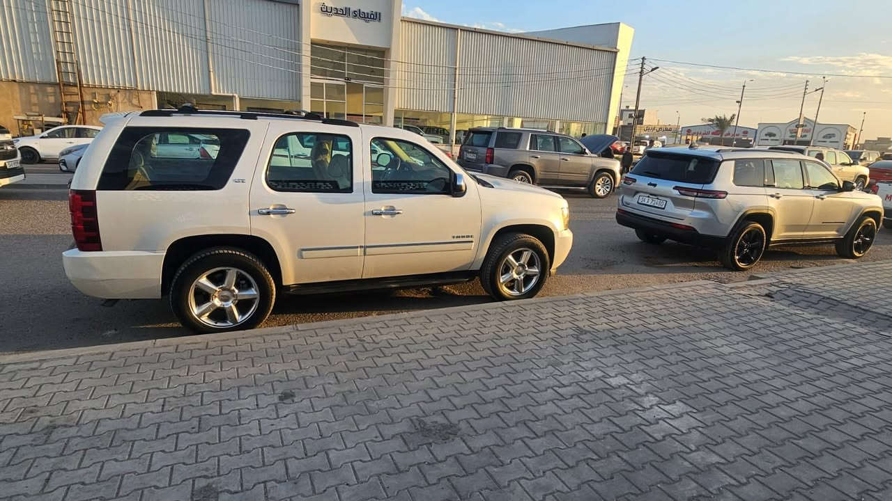 السلام عليكم شباب ✅
سيارة تاهو للبيع ✅
كفالة عامة من كلشي ✅
صبغ ضربة ✅
كير مكينة حدادية ✅
تخم تاير ✅
السعر 275$✅
للستفسار اتصال 📞 
على ***********
