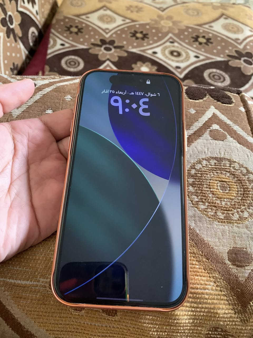 سلام عليكم جهاز ايفون 16 برو ماكس اني مخليله حافظه 17 جهاز نضيف نضافة 96% البطارية 93  مكاني الكوت للاستفسار اكثر الاتصال ***********
