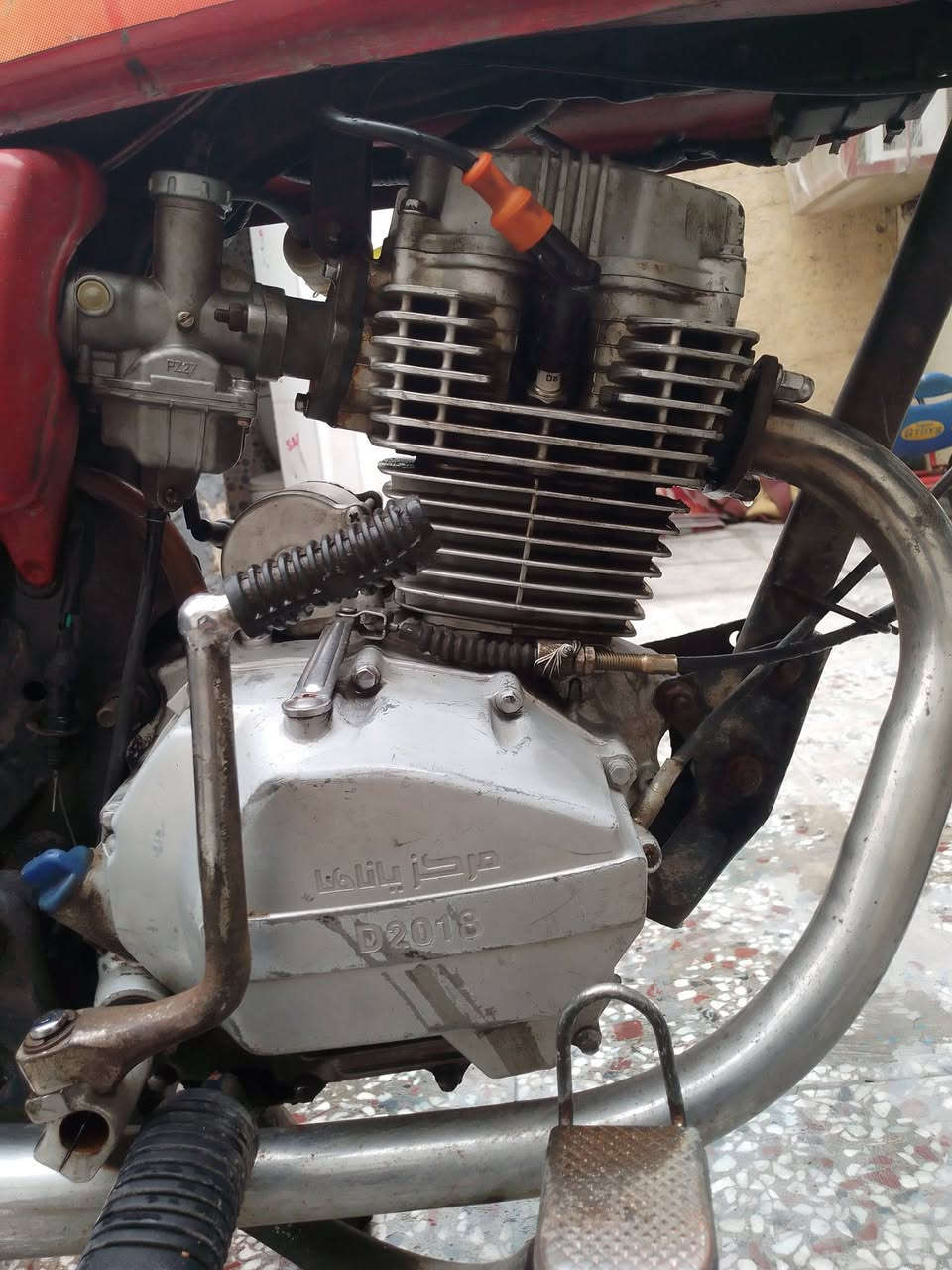 سلام عليكم دراجة سافاني للبيع سعر 500 الف عراقي وبيه مجال حگ چية الدراجة ما بيهة اوراق دراجة نضيفة كلش وامداريهة بل دهن و استخدام كهربائيات شغالة سلف و لايت نقصهة بس اشاير جانبية للتواصل واتساب *********** مكاني بغداد جسر ديالى القديم
