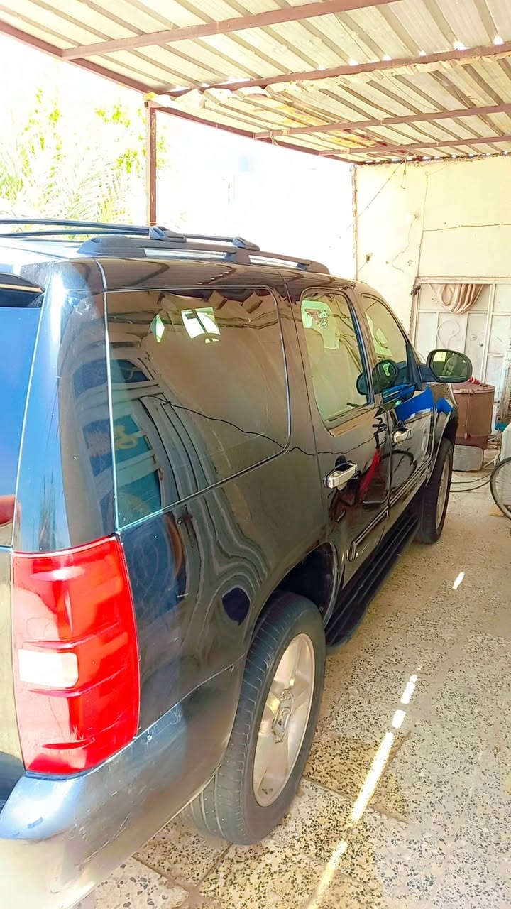 موديل ٢٠١٠ LT
وارد امريكي
البنيد معجن
الجنطة تصليح بارد بمقدار اقل الشبر ويوجد معجون
توجد تكحيلات بسيطه
منظومة زنون متكاملة
تبريد شغال فول 
حداديه فول
مكينة وكير واكسل فول
السعر خاص وقابل للتفاوض
رقم ذي قار انكليزي
رقم الهاتف ***********
