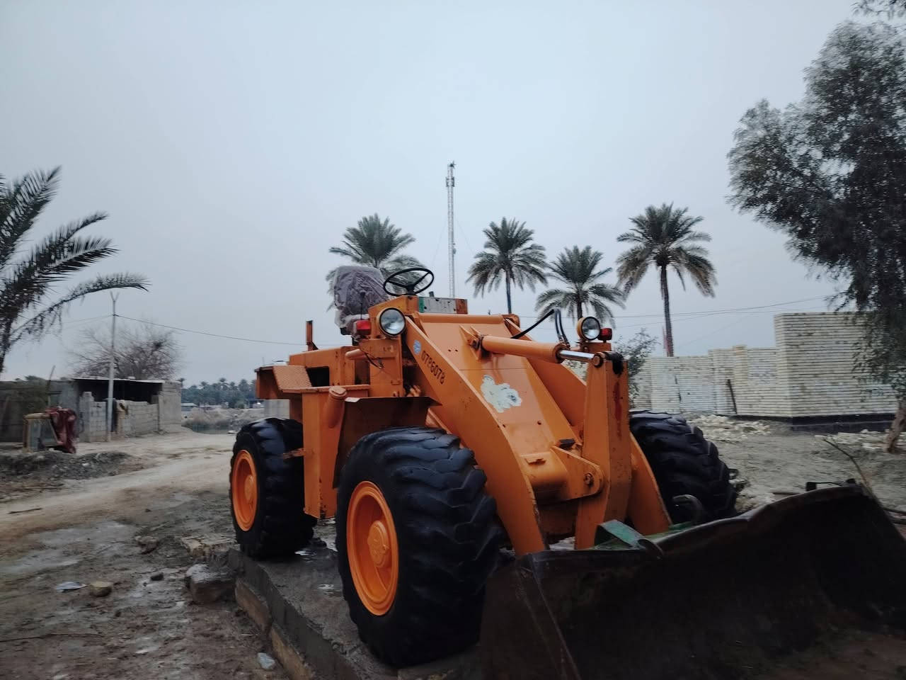 شفل فاركوه 50 موديل 2009 رقم نجف  سنويه 28 تحويل ثاني يوم  مكفوله كفاله عامه مكان بابل المسيب  السعر 135 وبيه مجال *********** // ***********
