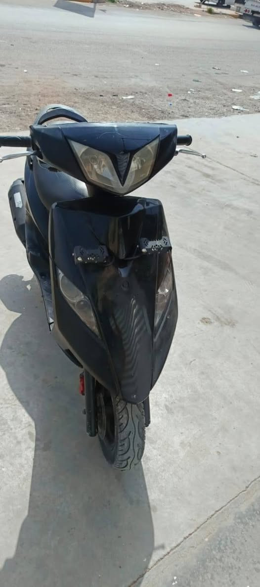 السلام عليكم 
دراجة ماكس ثعلب اي نقص مابيه دراجة نضيفة احلوه سعرها 350قفلها العنوان بغداد الحسينية الراشدية رقم ***********
