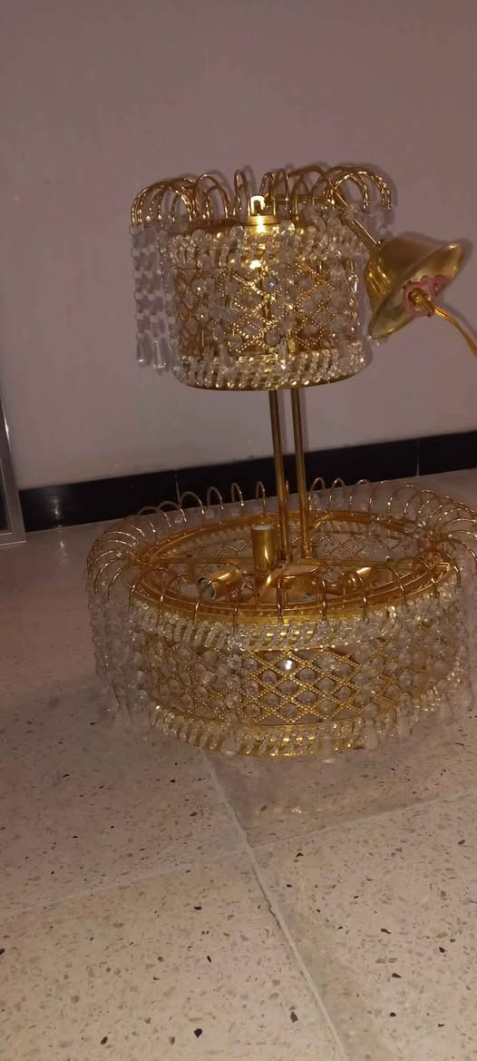 لوحات عدد ٥ وثريا حجم كبير للبيع كلهن ب٧٥ الف مكاني الكريعات بغداد, العراق


**إذا كنت صاحب هذا الإعلان وتريد حذفه لأي سبب، رجاءا أرسل رسالة إلى الدعم الفني**