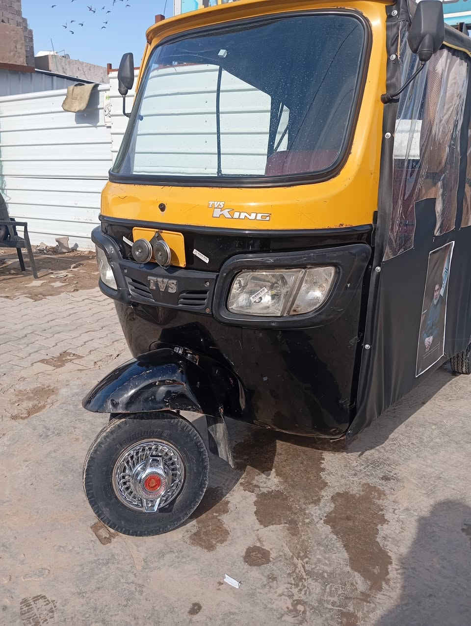 سلام عليكم تكتك للبيع موديل 18داخله 19اوراق تكتك جاهزه كبل لشارع باتري جديد جادر دبلات تخم تأير تكتك أحله من الصور السعر 3وبيهه مجال العنوان بغداد المحموديه الرقم***********
