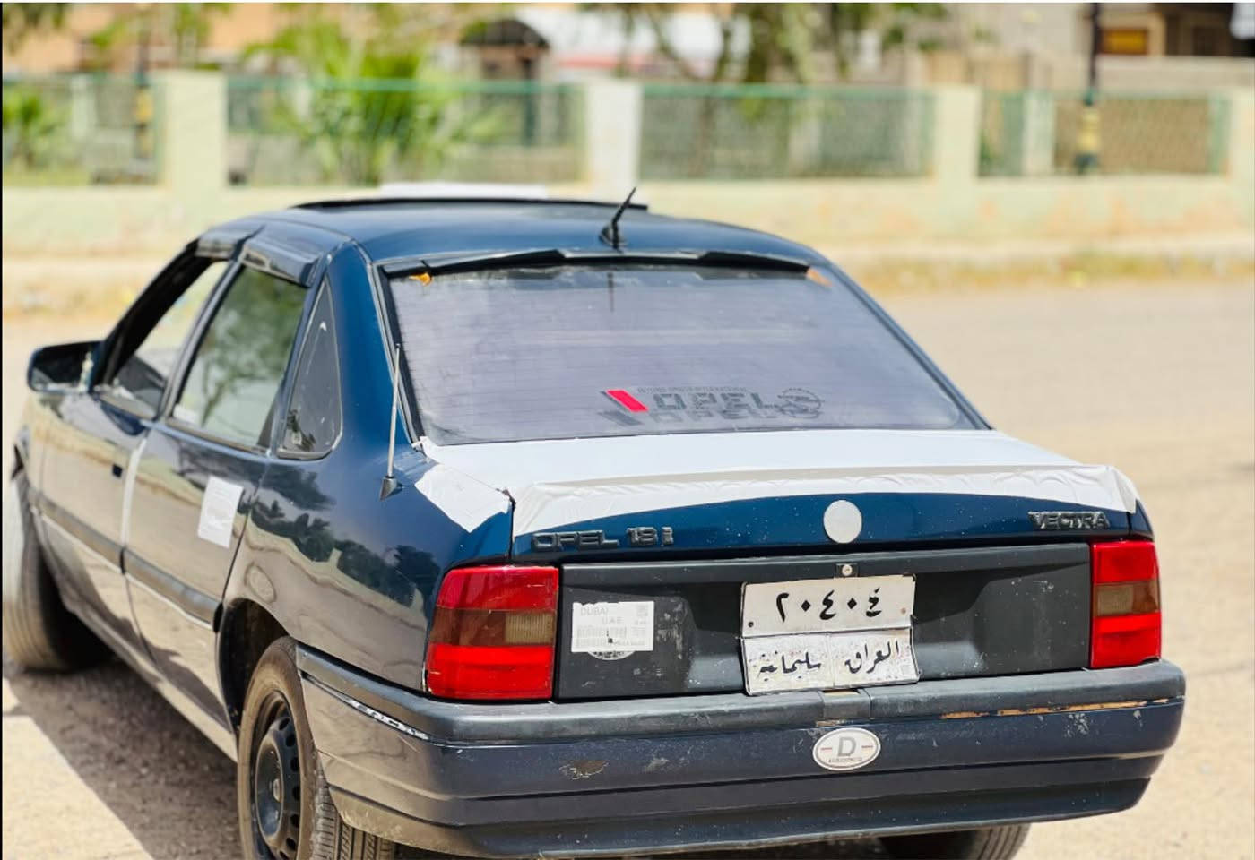 سلام عليكم اوبل فكترا 1991 محرك 18 كير اوتماتيك تخم تاير صدر مصبوغه جماليه سعر 40 بيها مجال ***********
