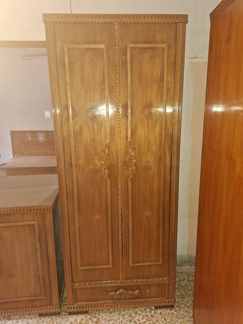 غرفه للبيع والسعر 400وبيها مجال والتفاصل خاص


**إذا كنت صاحب هذا الإعلان وتريد حذفه لأي سبب، رجاءا أرسل رسالة إلى الدعم الفني**