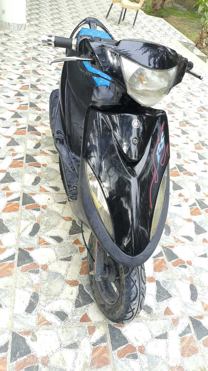 سلام عليكم شباب ماكس عدله للبيع صارلي شهر من منزله من لحاويه  دراجه ع وضع البلاد مكينه بلاديه ما ممدوده صبانه عليه سعر 850 وبيه مجال بسيط مكان كربلاء الحسينيه خاص مفتوح تواصل ع ***********
