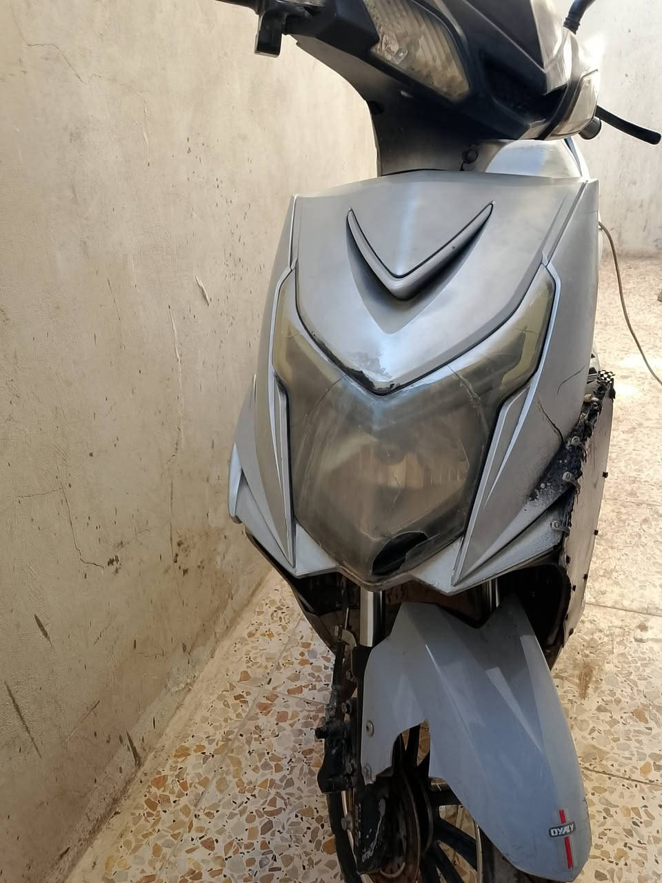 السلام عليكم دراجة شحن نوع سكنس م 2020 شغالة وكاملة ست بطاريات كهربائيات دبلات تايرات 
 كلهن شغالات رايدة 300 وبية مجال حك الجية مكانة الكاظمية الطي موبايل *********** عندي واتساب وفيس وماسنجر وشكرا
