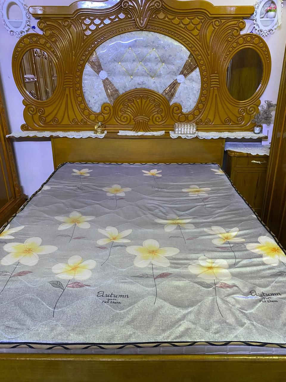 غرفة نوم للبيع مكان بغداد +964 776 520 0668
