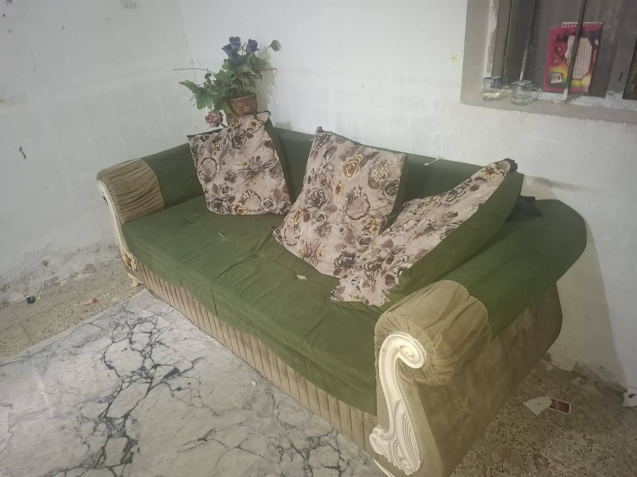 تخم جديد ما بي اي ادرار نضيف عنوان بابل. بالسياحي  منطقة الكويخات سعره 110 وبيه مجال دخلو خاص ودللو عيوني


**إذا كنت صاحب هذا الإعلان وتريد حذفه لأي سبب، رجاءا أرسل رسالة إلى الدعم الفني**