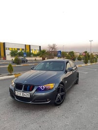 بي إم ٣٣٠ • V6 ٢٠١٠ • توماتيك