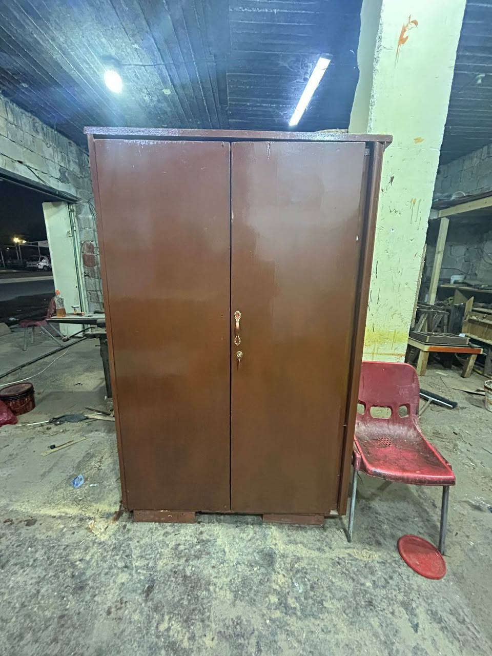 كنتور 5بوب حطاطة السعر 260الف
كنتور 3بوب حطاطة السعر 135الف
كنتور بابين حطاطة السعر 75الف 
بوفية 3مترات حطاطة سعر 125الف
بوفية مترين ونص حطاطة السعر 120الف
العنوان التاميم القادسية الاولى شارع المشاتل 
للأستفسار***********
