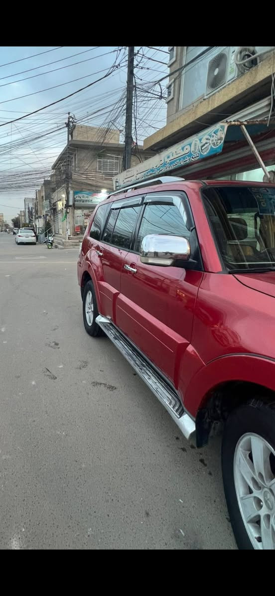 باجيرو ٢٠٠٨ بدون ضربة باسمي تحويل مباشر 
فقط كلير قطعتين بسبب جراد لان لونه يجرد
٦ سلندر محرك ٣٠٠٠ 
٧ راكب ٣ قطع تبريد 
كامرة وشاشة مري شفط 
منظومة زنون اصلية 

شادله منظومة غاز أنسى صرف 
كير مكينة مكفولات 
مكاني بغداد شعب 
*********** 
سعره ٩٩
