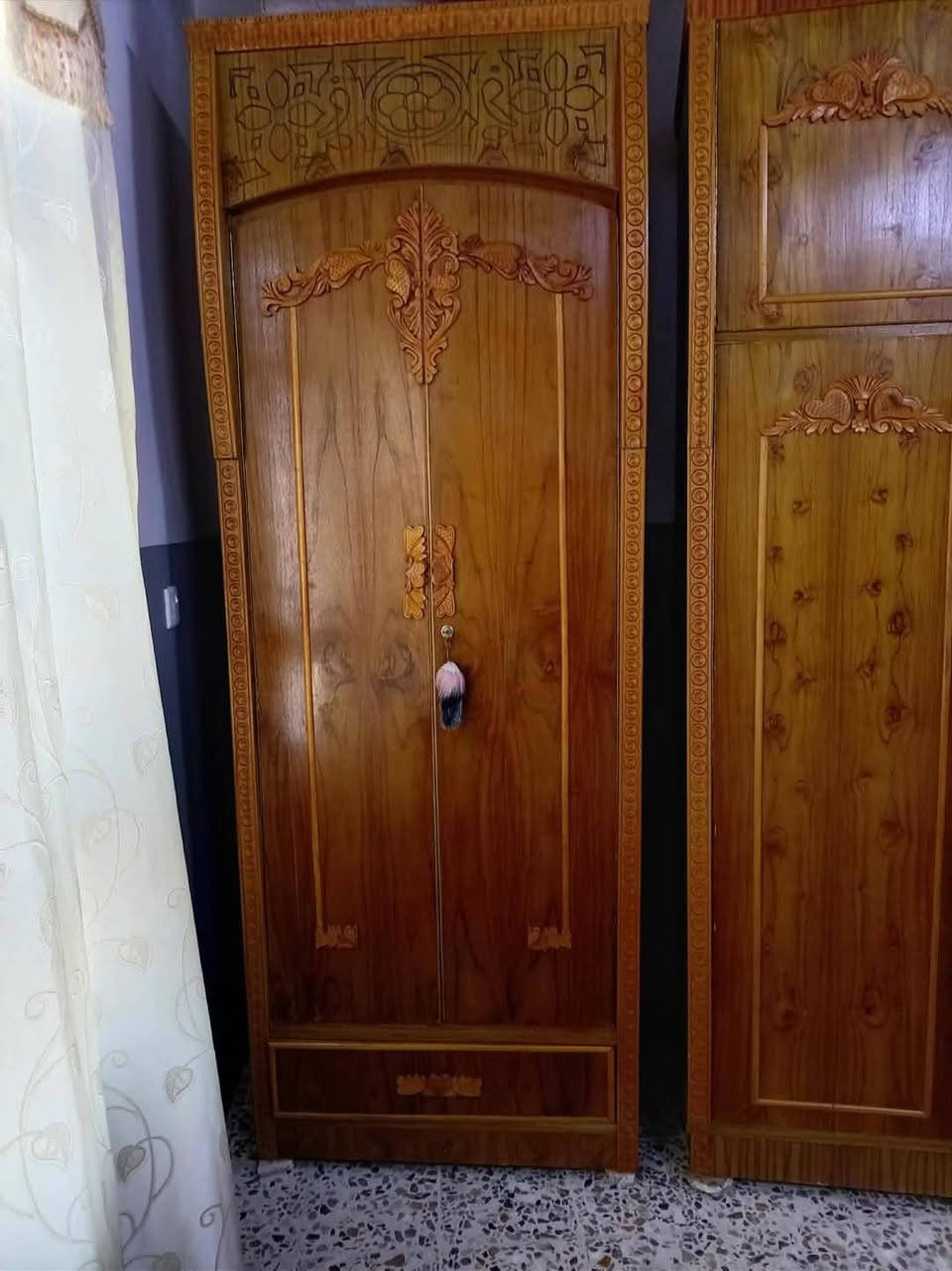 للبيع اخو جديد 
السعر 950 وبيها مجال 
العنوان حي العامل


**إذا كنت صاحب هذا الإعلان وتريد حذفه لأي سبب، رجاءا أرسل رسالة إلى الدعم الفني**