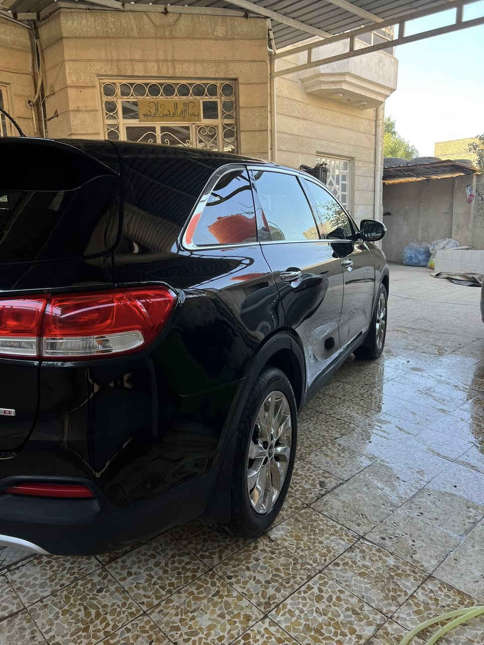 سلام عليكم كيه سورنتو مديل 18 وراد امريكي سياره كفاله عده خشم البنيدً وبارد بل مدكر وموجود صور الحادث محرك ٤ اسلندر سياره حداده تبريد تدفه كامله من جيمع نواحي رقم بصره تحويل ثاني يوم سعر 165وبيه مجال  مكانه بصره للاستفسار اتصل وبيك خير وتدلل ***********
