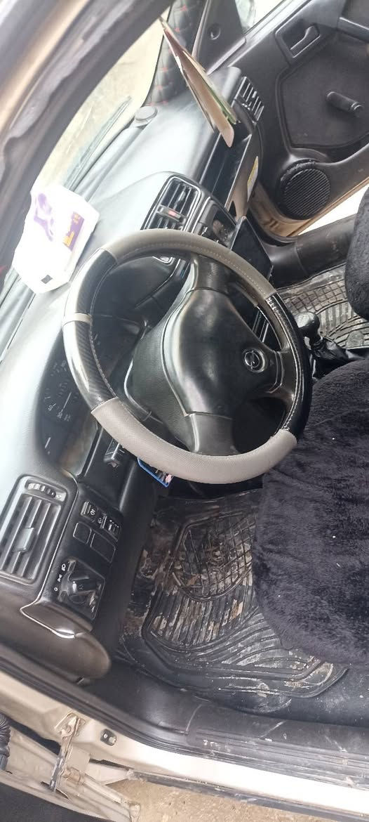 سلام عليكم فكتره موديل 91 كاربون بانزين سنويه لا تسعه وعشرين شرط تحويل الماني نينوى بدون صبق سعر 43 وبيها مجال  ***********
