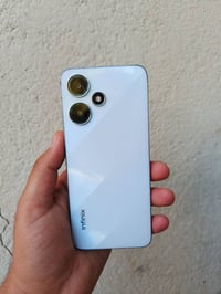 انفنكس هوت ٣٠ بلي • ١٢٨/١٦ • كسر بالشاشة