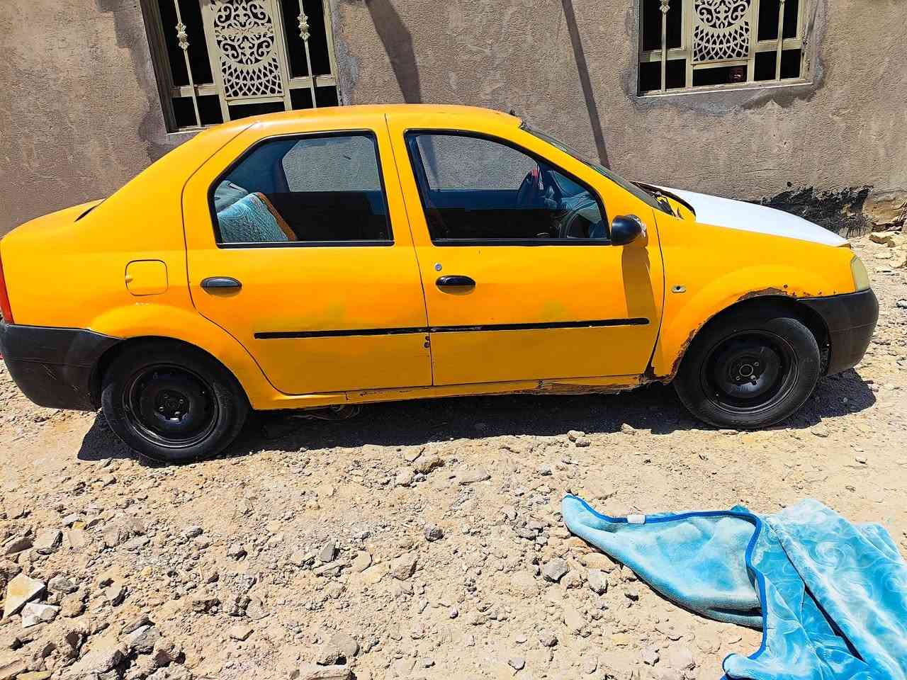 رينو للبيع مكفوله كفاله عامه بيه اخياسات قليله الرقم بغداد والمالك بالخضر السعر 26 مكان السماوه للستفسار على هذه الرقم *********** مكلف بل نشر
