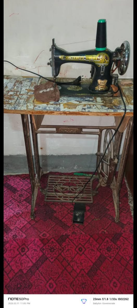 سلام عليكم شباب هاي مكينه خياطه خير من الله جديد ما عايزه كلشي اليريده يخابرني أو ماسنجر هم مفتوح *********** بي وستاب 💜❤️
