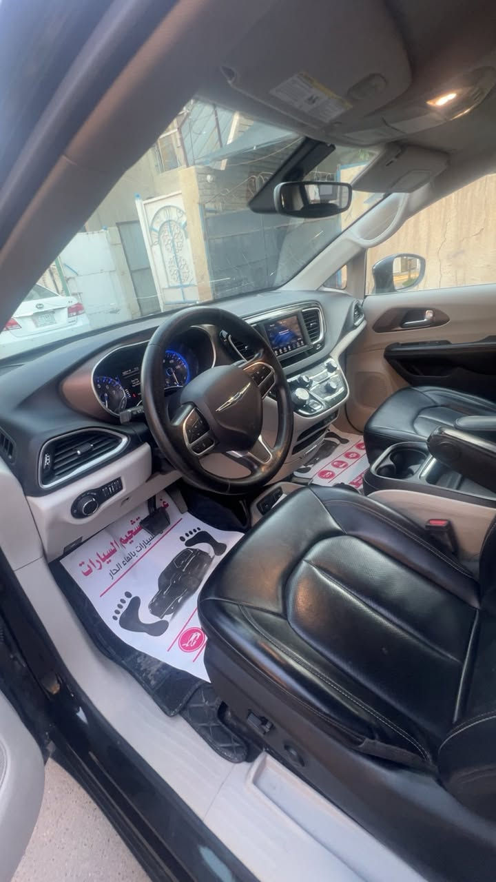 للبيع باسفيكه فيوجر2021ماشيه 72 السعر 170 بيه مجال***********
