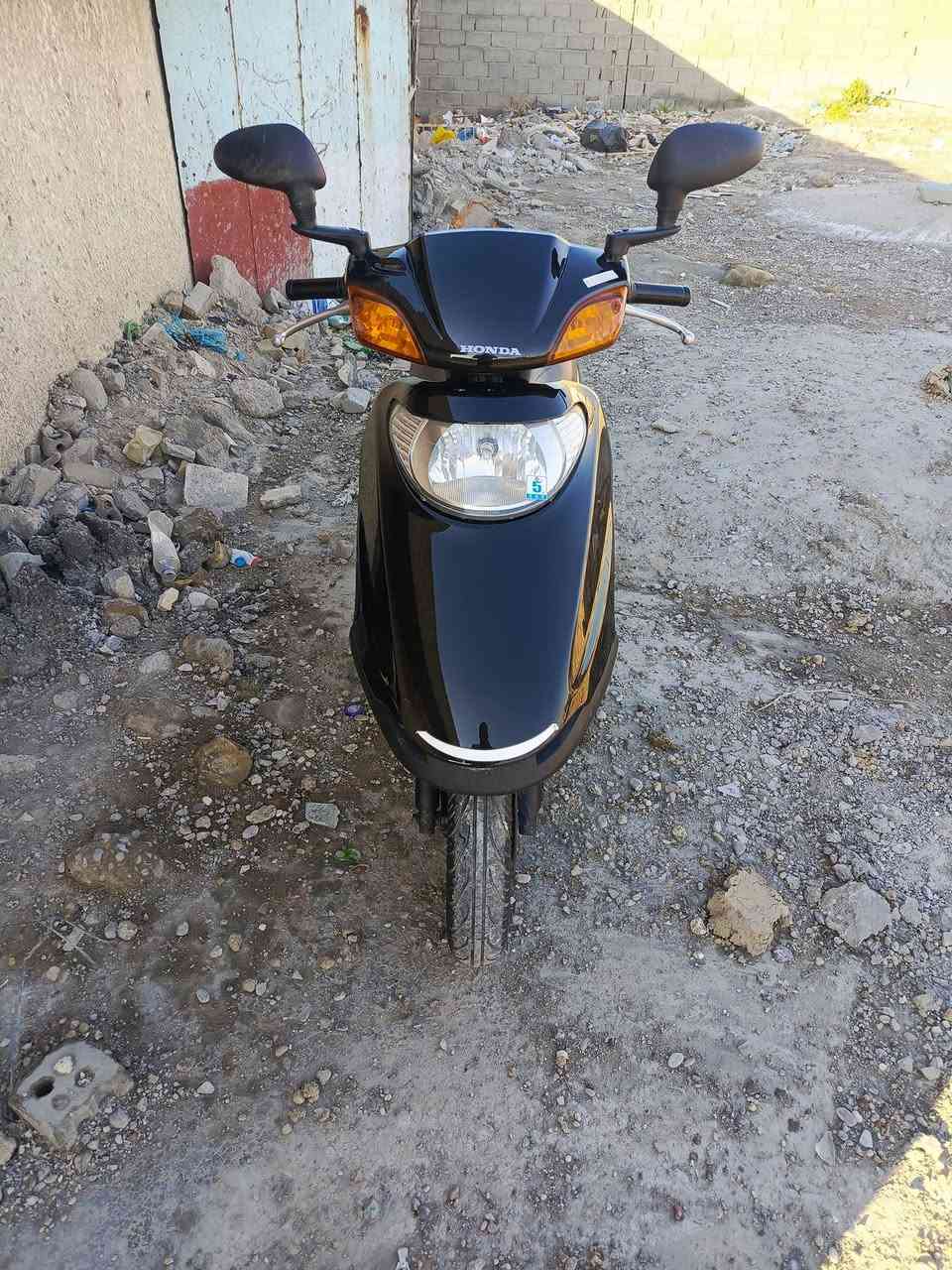 للبيع سبيسي ياباني رمبه مال حاويه مكينه بل كارتون مكفوله لسعر 500مكاني بغداد ***********
