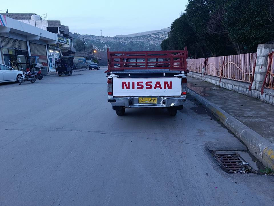 بۆفرۆشتن نیسان 2001 ئاڕمی هه ولێر دوپارچەی بۆ یا خە بێ ناوگرتن تە بریتە پا وە رنیە مە کی نە و گێڕو ئە کسلی بە شە رت تە قە وڕە قە ی تیا نیە ئە وە لیاتی ئاڕمی کێشە نیە تایە ی تا زە یە
 گەرمشتە ریت تە لە فون بکە
 ***********
 شوێن سە یسادق حلبجة, السليمانية
