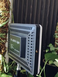 اسلام عليكم مثل ما واضح امامك  1_ ايباد حجم كبير مع اضافات جباره  2_اي...