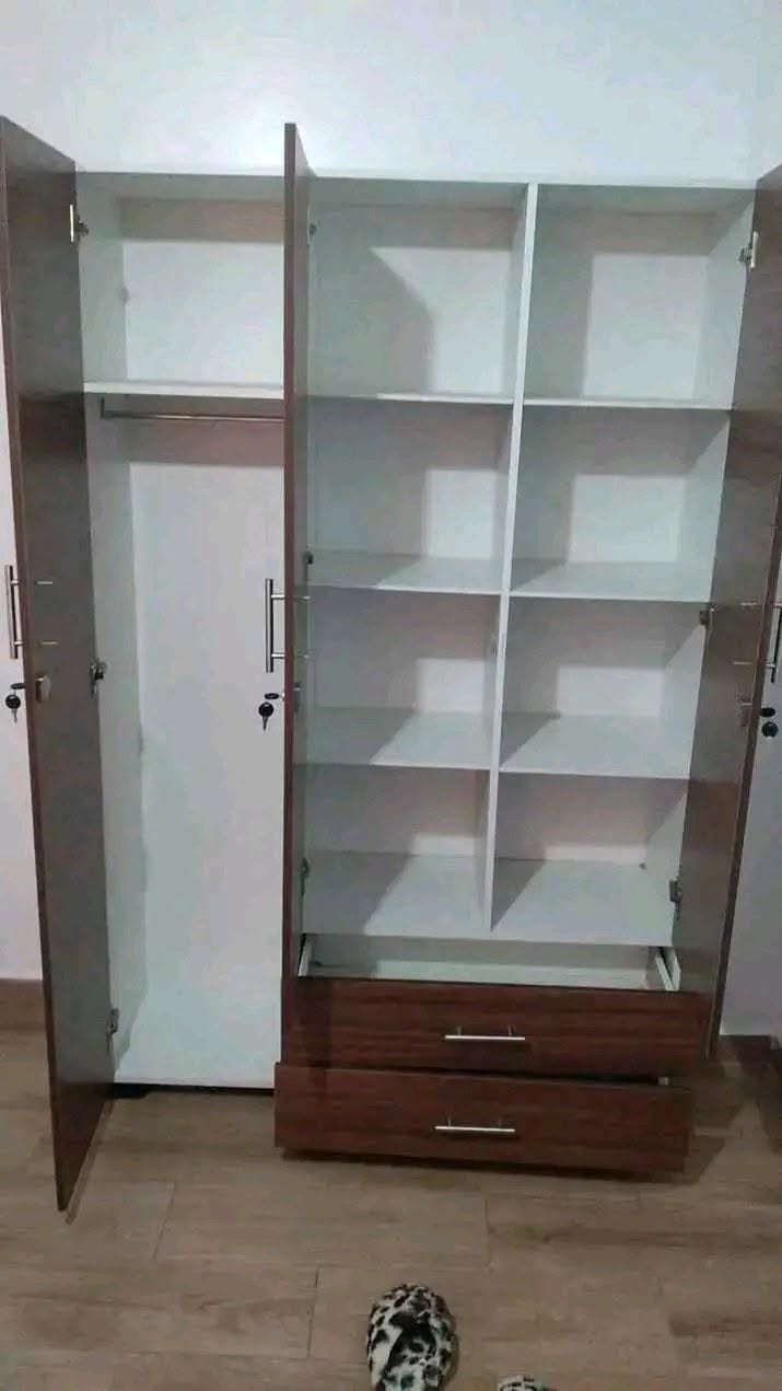 ماريو 3 دالبيبان
المقاسات 180/120/35 
التوصيل مجاني متوفر مع إمكانية ارسال الماريو مركب


**إذا كنت صاحب هذا الإعلان وتريد حذفه لأي سبب، رجاءا أرسل رسالة إلى الدعم الفني**