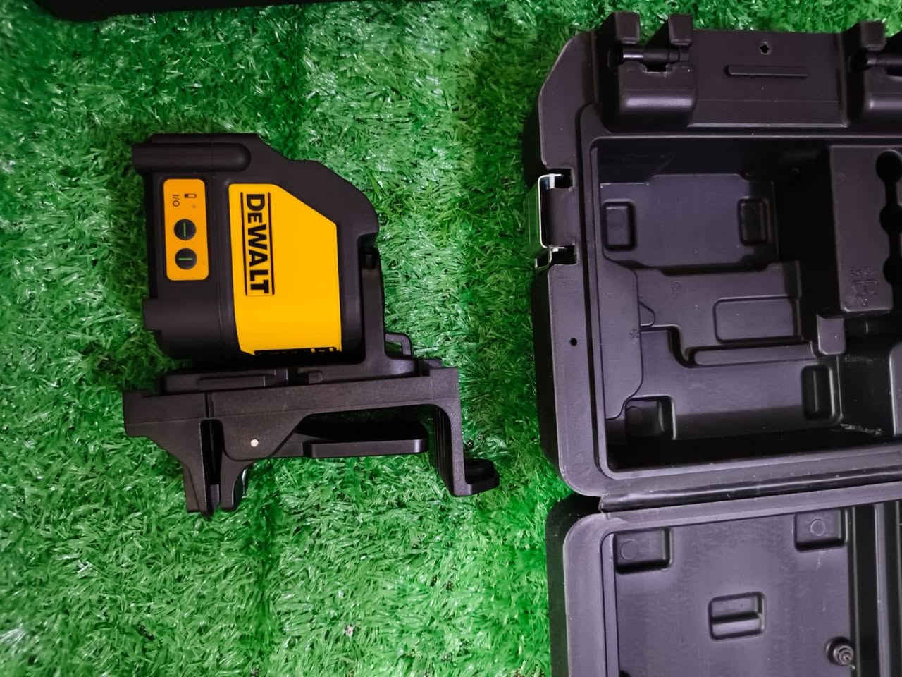 امزونيات للبيع


**إذا كنت صاحب هذا الإعلان وتريد حذفه لأي سبب، رجاءا أرسل رسالة إلى الدعم الفني**