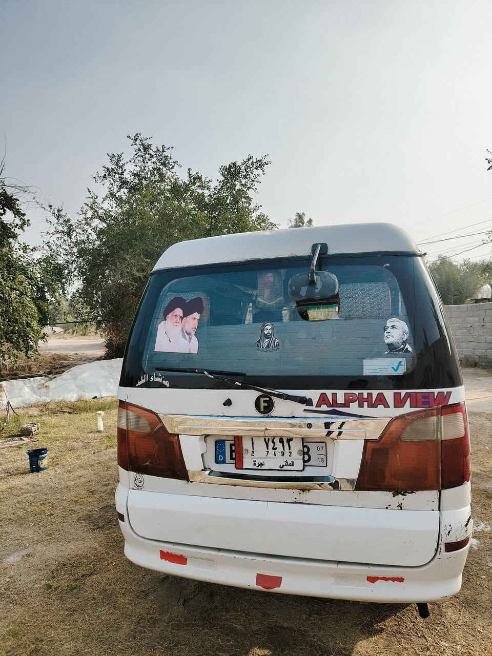 السلام عليكم سياره فاتون مديل 2014 مداور ثاني يوم السعر 80وبيها مجال حك الجيه مكاني طريق كربلاء نجف. للتصال ***********
