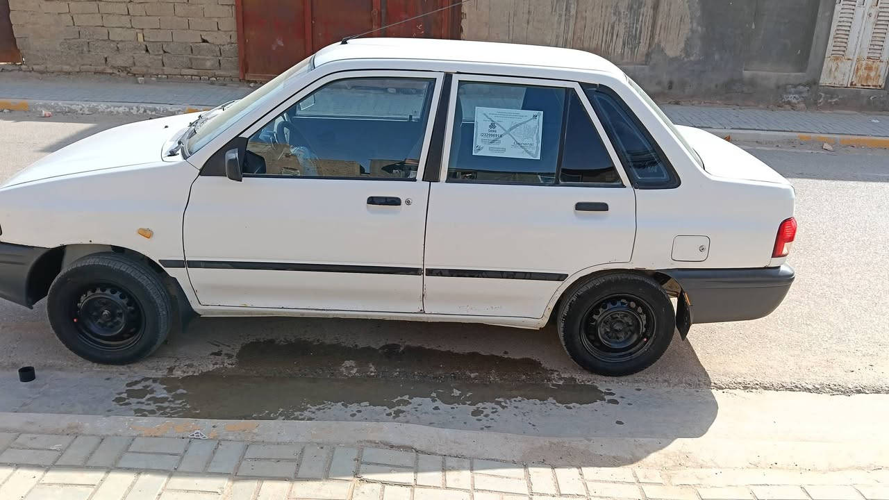 السلام عليكم 
سايبا موديل 15 السياره مكفوله ملكطين خياساتها فقط جهازه من كلشي كير مكينه تبريد حداديه تخم تاير كله مشروط 
عارضها ب 43 وبيها مجال 
العنوان ديوانيه مركز المدينه 
الهاتف ***********

