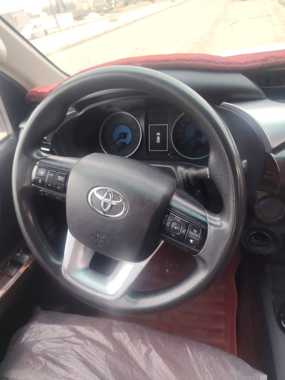 سلام وعليكم هايوكس كويتيه لبيع موديل 18 ماشيه 135 تفاصيل اكثر اتصال ***********
