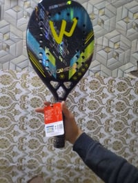 مضرب مل تنس 🎾 جديد ما مستعمل لي لاعب فردي السعر 15 وبي مجال بسيط الي ي...