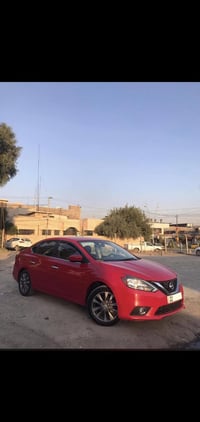 نوع السياره : نيسان سنترا موديل : 2017. لون احمر موصفات ال SV معروفه ب...