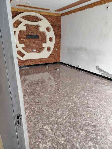 دار سكن للبيع.
يقع الدار على ساحة خضراء

داموك ١٥٠

مساحة الدار ١٥٠ م للاستفسار 
***********
