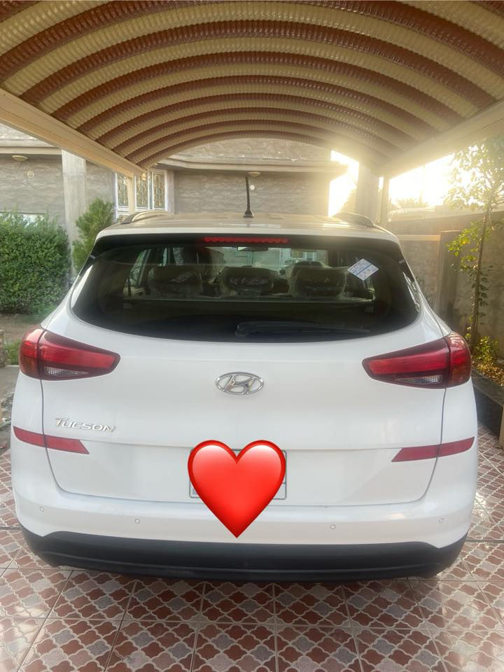 توسان خليجي 2020 فول عدا الفتحة مكفوله من الصبغ والتبديل الضربه بيها ملاحضات شخوط اثر تخريب للاستفسار اكثر اتصل على الرقم وحاضر ***********
