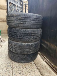 يوجد تخم تايرات للبيع ٢١٥/٦٠/١٧ نضاف ٠٧٧٣٠٠٠٧١١٥