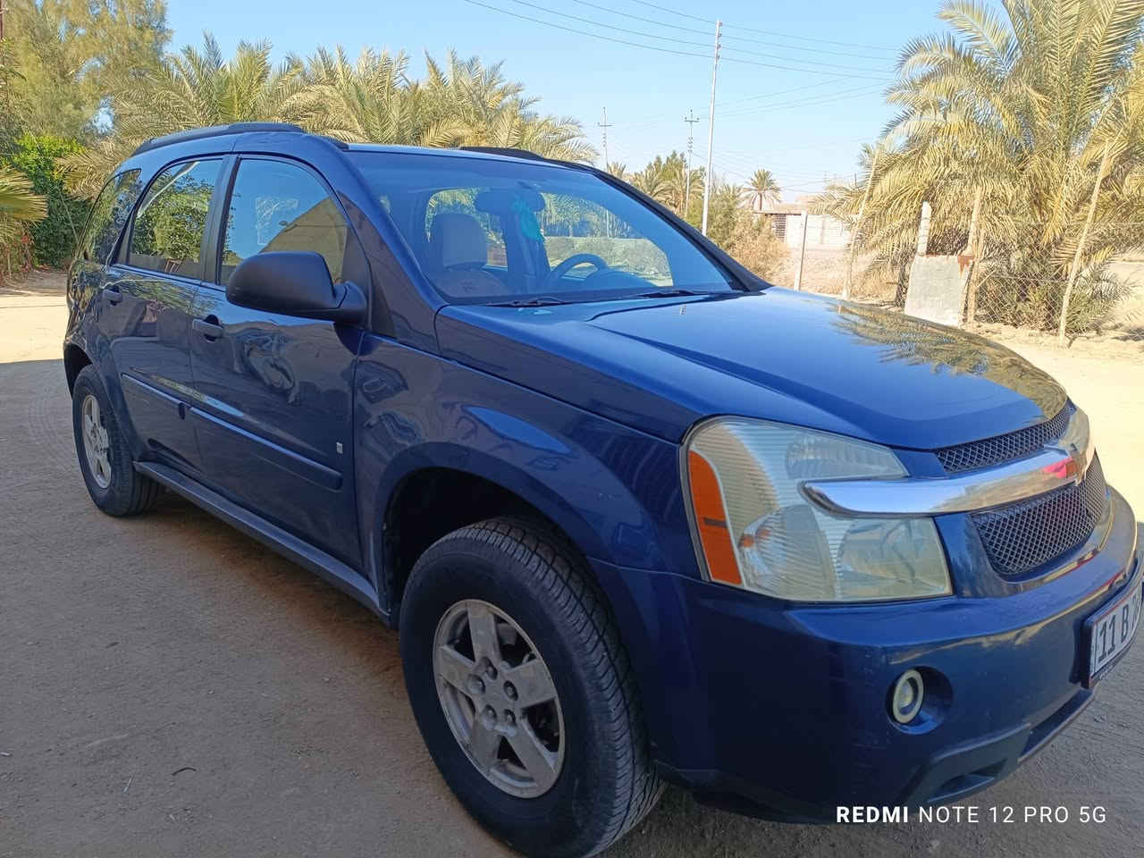 السلام عليكم  سياره كوينكس 2008 رقم بغداد
سنوية 2030 محرك 3400 مكينه وكير حاويه السيارة باسمي رقم جديد 
بيها كاميرا خلفيه حداديه جيده 
كهربائيات كلها شغاله ما عدا ABs
من اشتريتها مشتعل الكلوب ماله 
ضررها الجاملغ الخلفي جهة السائق 
السعر 77بيها مجال بسيط واي استفسار الاتصال على الرقم *********** وات ساب موجود
