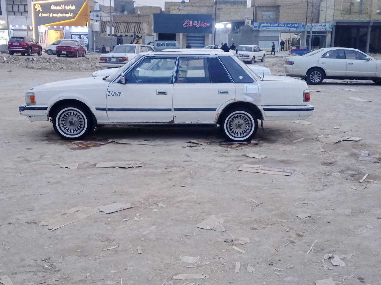 سلام عليكم سوبر اللبيع مديل 84  محرك وكير جدد ثنين ونص تخم تايرجديد رقم نكليزي بسمي بفداد     السعر 33    ،، رقم الهاتف ***********.   عنوان الشطره
