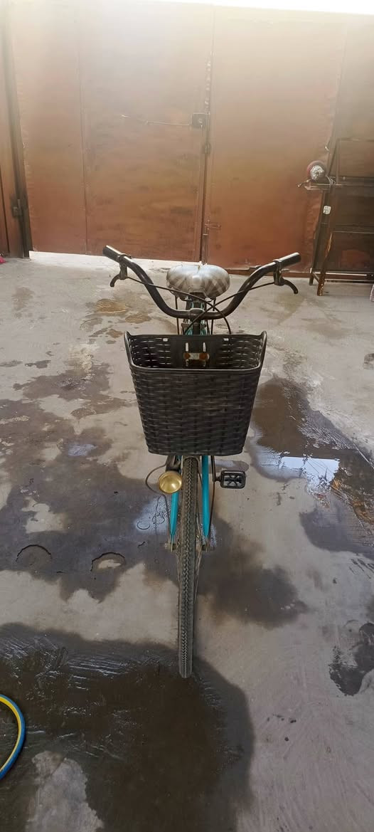 السلام عليكم بايسكل للبيع حجم 24 السعر 60 الف المكان الدورة حي اسيا قرب كنيسة ماري يعقوب


**إذا كنت صاحب هذا الإعلان وتريد حذفه لأي سبب، رجاءا أرسل رسالة إلى الدعم الفني**