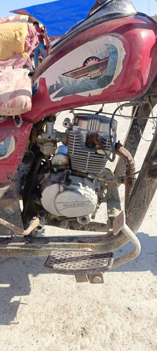 السلام عليكم ستوته للبيع دايون 2015 اصولي اوراق بسعر مناسب  مكلف بنشر رقم صاحب ستوته 0780 895 8100 سوق الشيوخ ناحيه الطار
