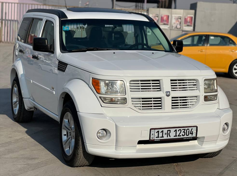 للبيع دوج نترو 2011 وارد امريكي بيها نص قطعه صبغ سياره جاهزه محرك3700 كير جاهزات تو ويل المرغوب فتحه شاشه حساسات اصطفاف كامره حداديه طخم تاير تبريد ثلج رقم بغداد دولي هزه جديده تحويل ثاني يوم ب اسمي للاستفسار *********** السعر 107 وبيها مجال بسيط مكانها بغداد شارع فلسطين بغداد, العراق
