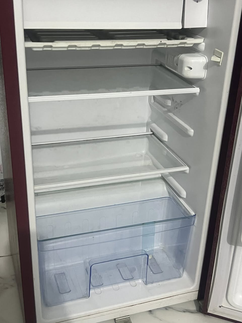 السلام عليكم ثلاجه حجم صغير للبيع سعر ١٠٠ وبي مجال


**إذا كنت صاحب هذا الإعلان وتريد حذفه لأي سبب، رجاءا أرسل رسالة إلى الدعم الفني**