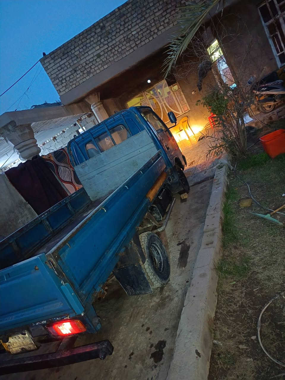 سلام عليكم كيه فنتيره
مديل 97

تك قماره

كير مكفول ومحرك بي خيط بخار وكسن بي صوت ولباقي كفاله عامه شاصي مكفول كهربايه كله شقاله مكان سياره بغداد لمعامل لسعر 48 وبيه مجال بصيط لسفسال على هاذه لرقم ***********
