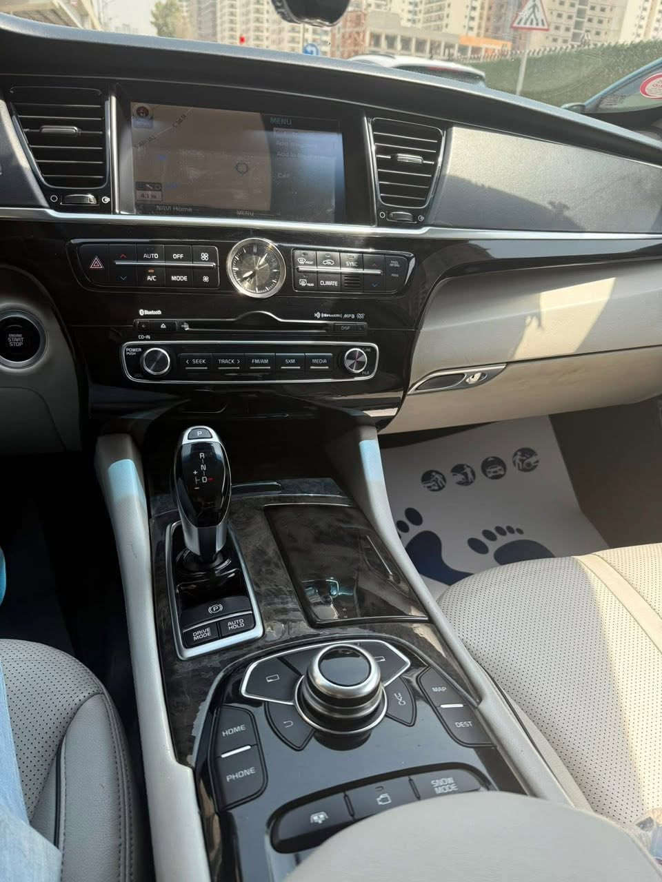 كيا كورس K900 امريكي حادثه موضح بالمنشور 

موديل 2015 رقم الماني بسمي مكينه 5000 v8 

سياره فووول مواصفات للاخير عدا الجوبلس 

السعر 175 وبيه مجال قليل 

للاستفسار اتصل وتدلل *********** مكاني طوريج
